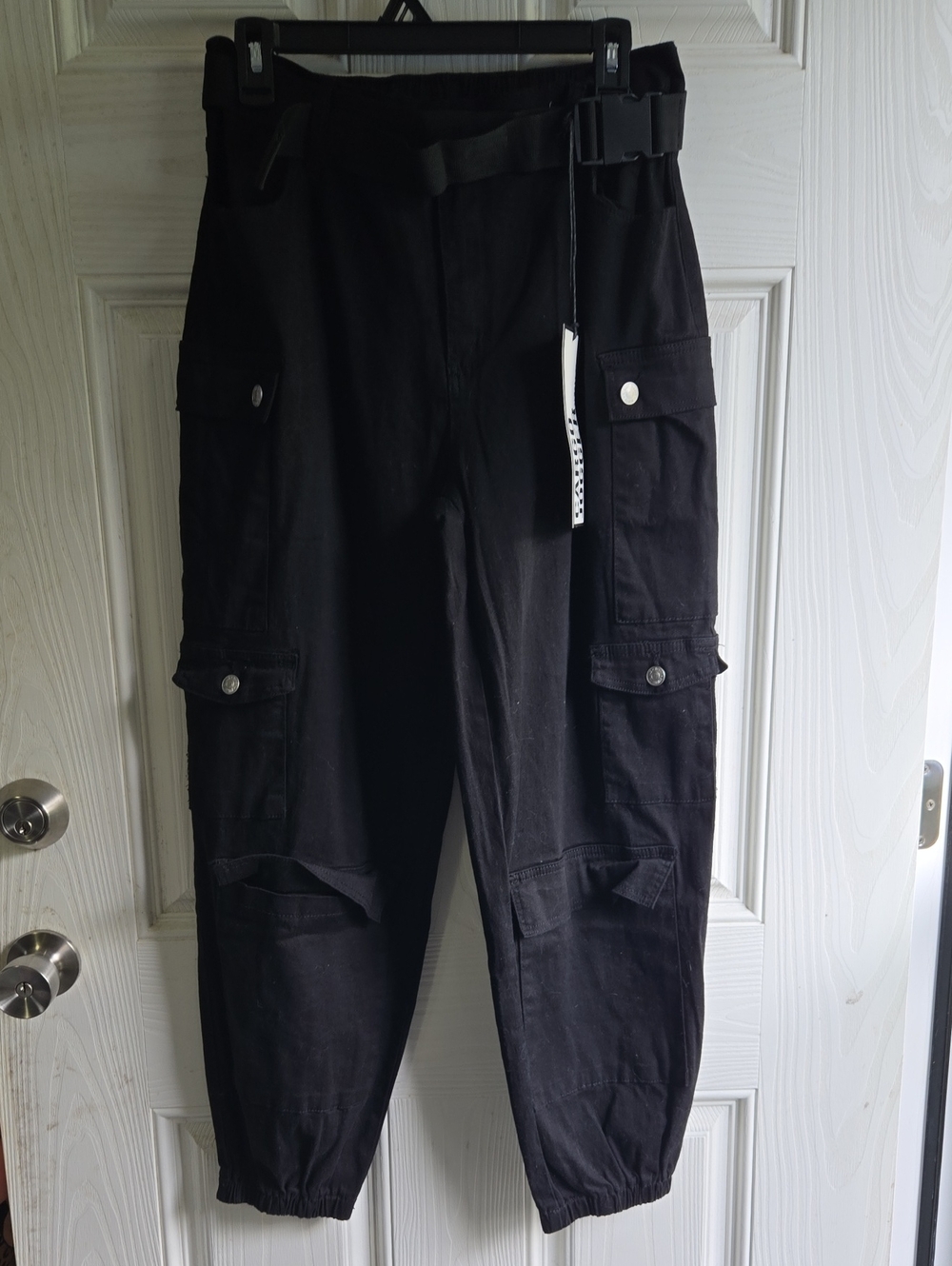 Almost Famous Black Cargo Joggers with Utility Belt Size: Junior L